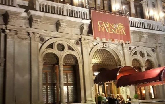 Cena di gala > Casinò di Venezia
